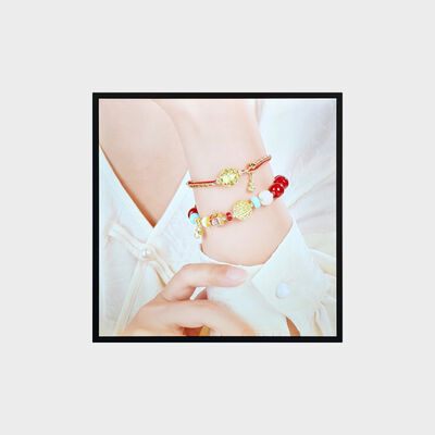 29,4 inch vierkant type TFT-scherm met hoge helderheid Ondersteuning Android 2 + 32G-aanpassing